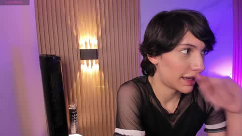 criss online show from 02/20/25, 01:57