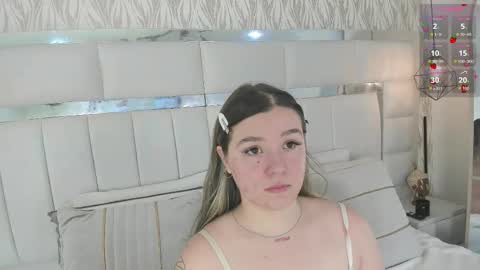 Snapshot of im_dalhia chatting on 09/09/25, 08:52 DAHLIA online show from 09/09/25, 08:52