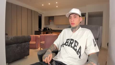 im_dante_ online show from 03/02/26, 04:14