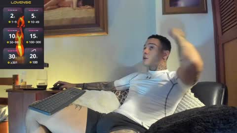 Snapshot of im_dominike chatting on 01/03/25, 02:10 im_dominike online show from 01/03/25, 02:10