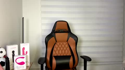 Laia online show from 01/15/25, 11:00