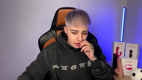 Laia online show from 01/20/25, 11:54