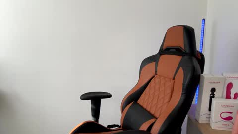 Laia online show from 01/29/25, 09:28