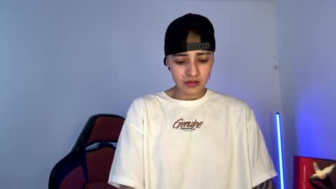 Laia online show from 02/17/25, 08:26