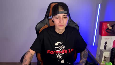 Laia online show from 02/19/25, 11:25