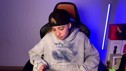 Laia online show from 02/20/25, 08:28