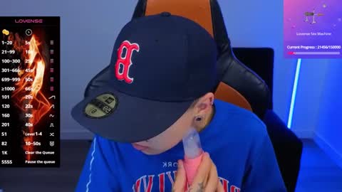 Laia online show from 09/15/25, 01:11