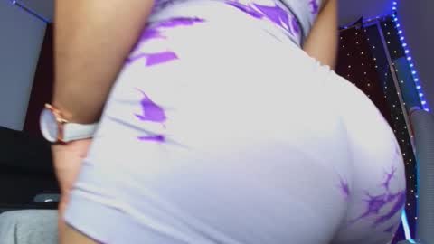 Mishell Martinez    INSTAGRAM im mishellbigass online show from 02/06/26, 05:01