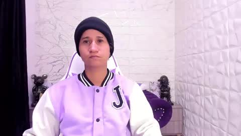 im_milan_rs online show from 02/10/25, 10:09