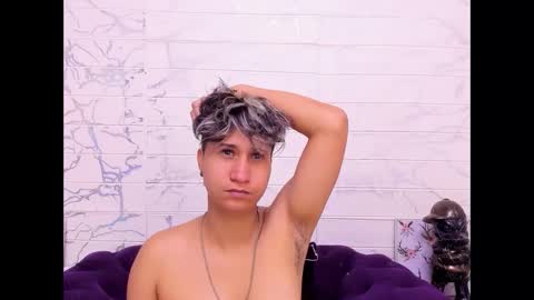 im_milan_rs online show from 02/20/25, 10:05