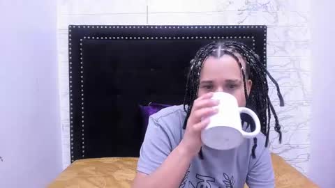 im_milan_rs online show from 02/26/25, 09:53