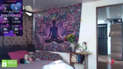 Cutie pie online show from 11/13/25, 02:49