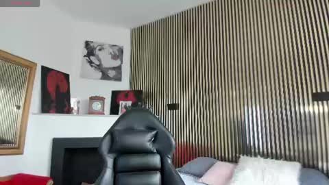 KAREN online show from 07/29/26, 07:34