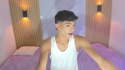 im_sebaslopez online show from 11/30/25, 08:24