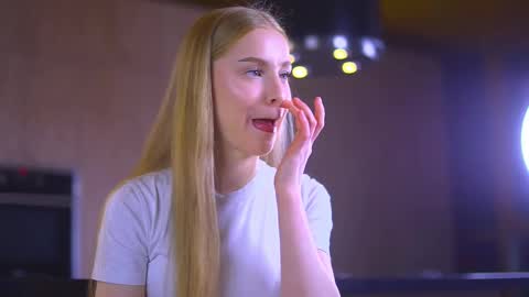 Snapshot of im_sexy_and_i_know_it_ chatting on 02/20/26, 04:29 Brie online show from 02/20/26, 04:29