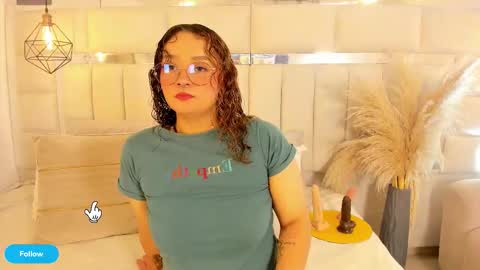 Tara Black online show from 12/22/25, 04:31