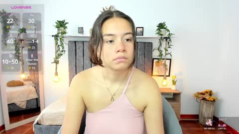 im_tulipan online show from 04/10/26, 07:40