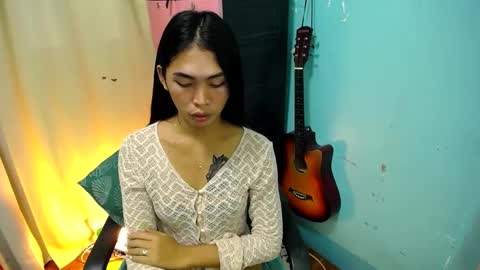 Snapshot of im_your_sexy_wifexxx chatting on 02/07/25, 06:34 Ms. M online show from 02/07/25, 06:34