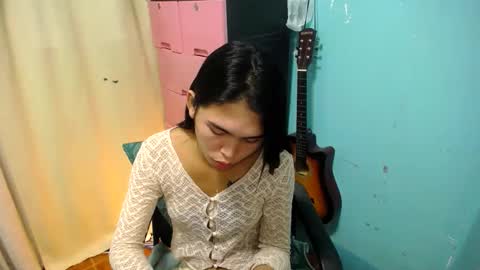 Snapshot of im_your_sexy_wifexxx chatting on 02/10/25, 06:24 Ms. M online show from 02/10/25, 06:24