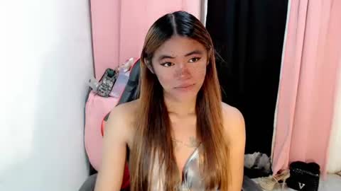 im_yourfairyannaxx online show from 04/15/26, 07:10