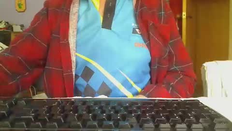 Aussie Guy online show from 11/24/25, 11:04