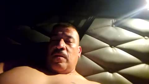 Snapshot of imbackmandosuknw chatting on 02/20/25, 03:01 imbackmandosuknw online show from 02/20/25, 03:01