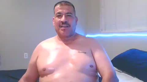 Snapshot of imbackmandosuknw chatting on 11/12/25, 08:59 imbackmandosuknw online show from 11/12/25, 08:59