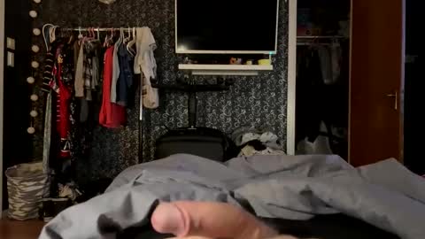 imbrokeeen online show from 01/14/25, 07:17