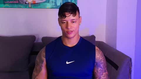 imconor online show from 11/08/25, 09:46