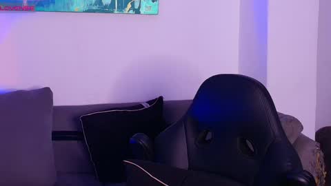 imconor online show from 04/30/26, 10:14