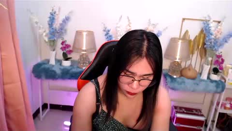 Ashley online show from 02/11/25, 07:05