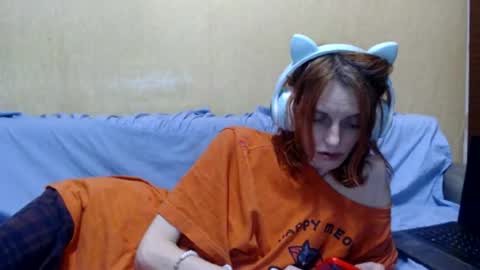 irina online show from 12/15/25, 12:04