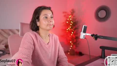 Snapshot of imjess_ chatting on 11/26/25, 04:24 imjess_ online show from 11/26/25, 04:24