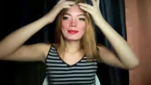 Mika online show from 02/04/26, 07:14