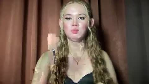 Mika online show from 02/04/26, 07:31