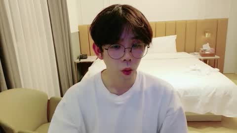 Snapshot of imlowerlife chatting on 12/22/25, 02:25 imlowerlife online show from 12/22/25, 02:25