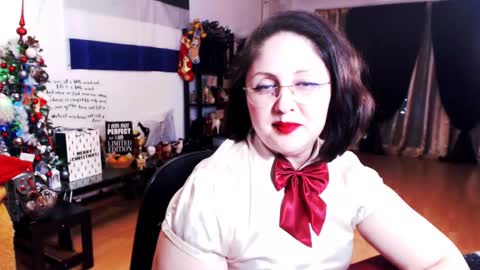 Snapshot of imperatrizasado chatting on 12/08/24, 09:19 Empress online show from 12/08/24, 09:19