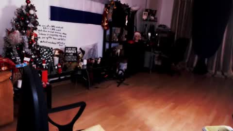 Snapshot of imperatrizasado chatting on 02/06/25, 01:27 Empress online show from 02/06/25, 01:27