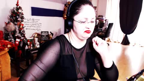 Snapshot of imperatrizasado chatting on 02/09/25, 07:27 Empress online show from 02/09/25, 07:27