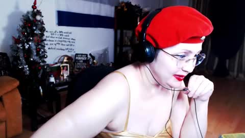 Snapshot of imperatrizasado chatting on 02/25/25, 10:50 Empress online show from 02/25/25, 10:50
