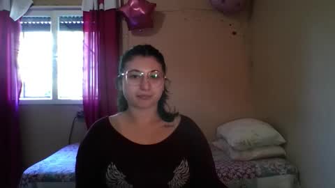 Florencia online show from 03/29/26, 06:19