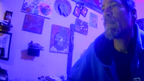 imtru online show from 11/24/25, 02:39