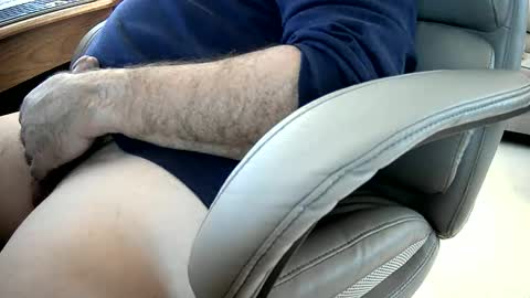 imyobes online show from 01/02/25, 03:51