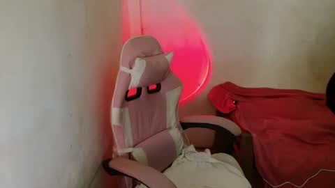 Snapshot of imyourhotwife chatting on 01/19/25, 09:13 jane online show from 01/19/25, 09:13