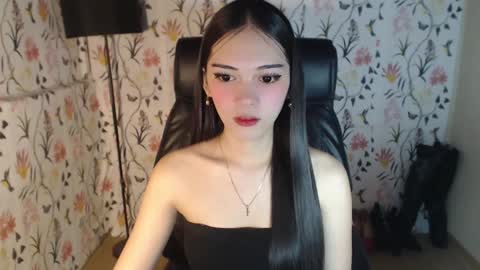 Snapshot of imyourlegalbaby chatting on 01/26/25, 06:28 Aki online show from 01/26/25, 06:28