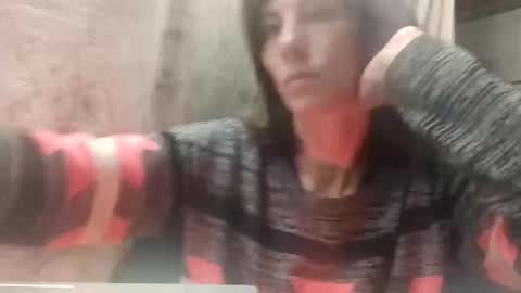 Snapshot of in_this_moment_ chatting on 12/20/25, 04:19 in_this_moment_ online show from 12/20/25, 04:19