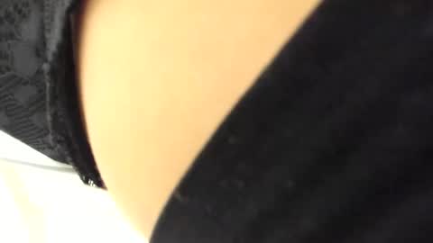 Ina online show from 09/10/25, 09:04