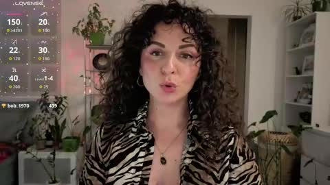 Snapshot of inakush chatting on 06/05/26, 12:50 Ina Kush online show from 06/05/26, 12:50