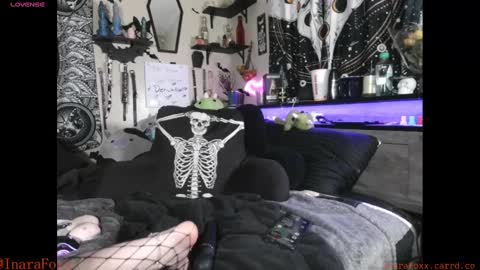 Snapshot of inarafoxxx chatting on 02/28/25, 02:09 Inarafoxx online show from 02/28/25, 02:09