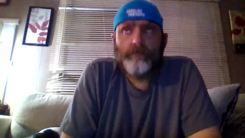 Snapshot of incentsandpeppermints chatting on 08/01/26, 03:28 incentsandpeppermints online show from 08/01/26, 03:28